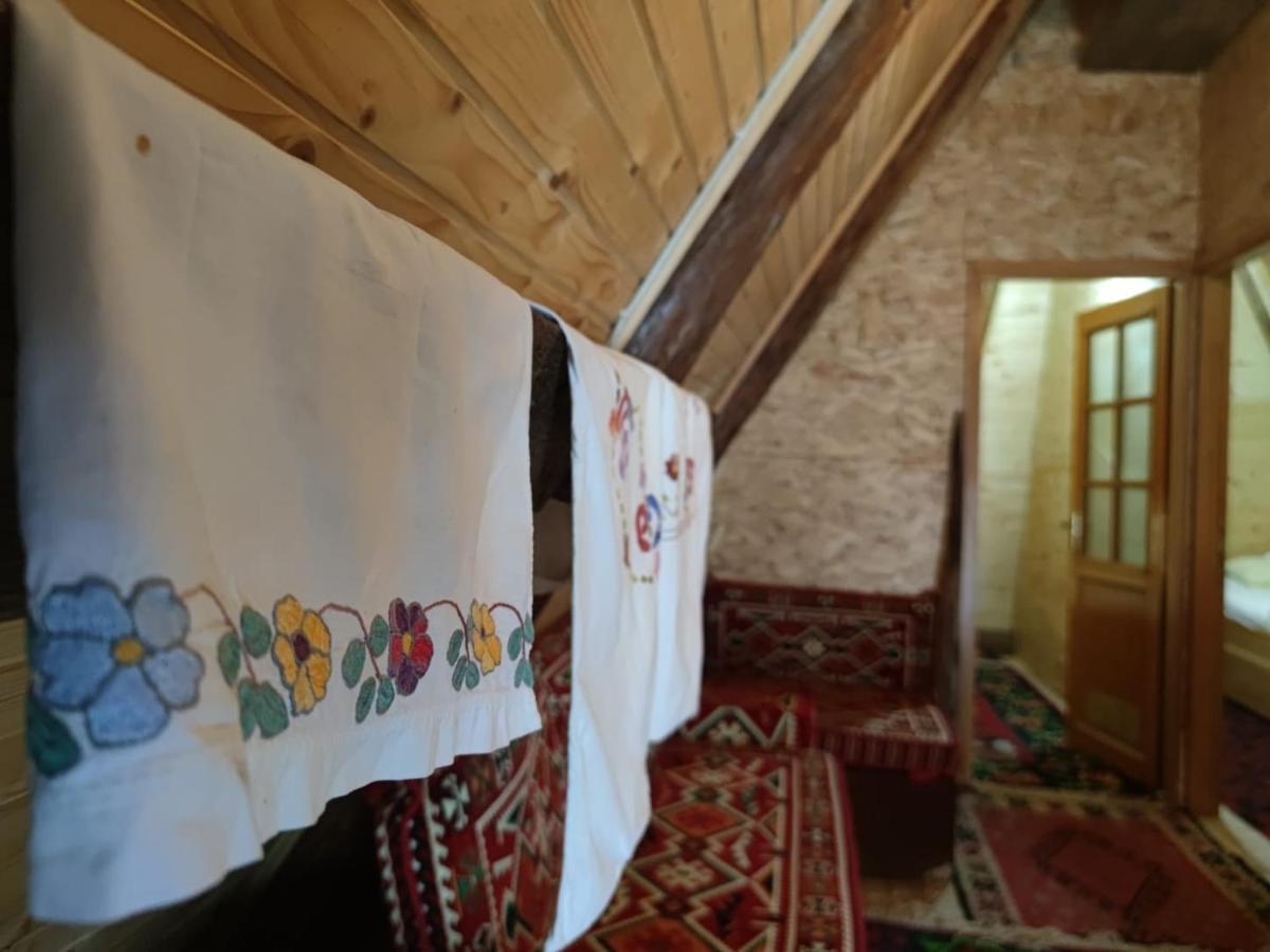 Na Krovu Svijeta Gornji Lukomir Экстерьер фото